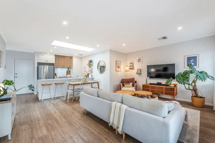 Sixth view of Homely house listing, 5 Conifer Place, Kardinya WA 6163