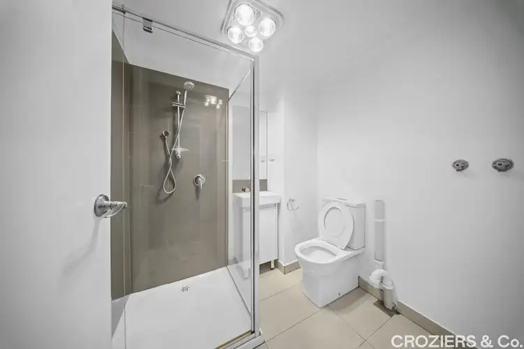 Fifth view of Homely apartment listing, 5/1053-1055 Plenty Road, Kingsbury VIC 3083
