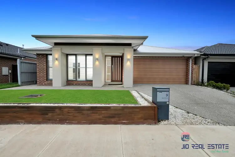 Main view of Homely house listing, 9 Bow Place, Thornhill Park VIC 3335
