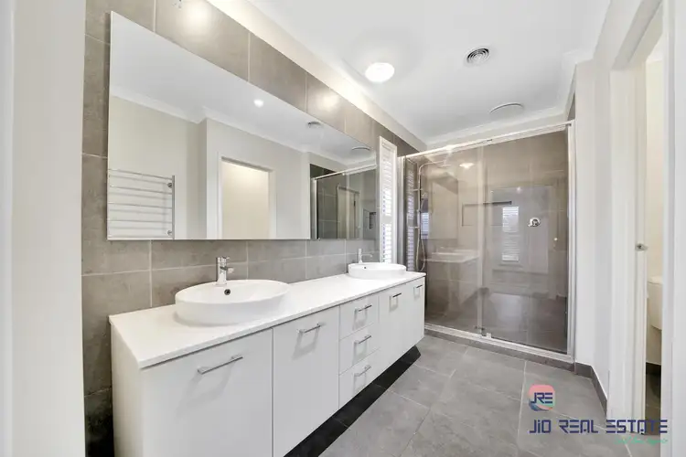 Fifth view of Homely house listing, 9 Bow Place, Thornhill Park VIC 3335