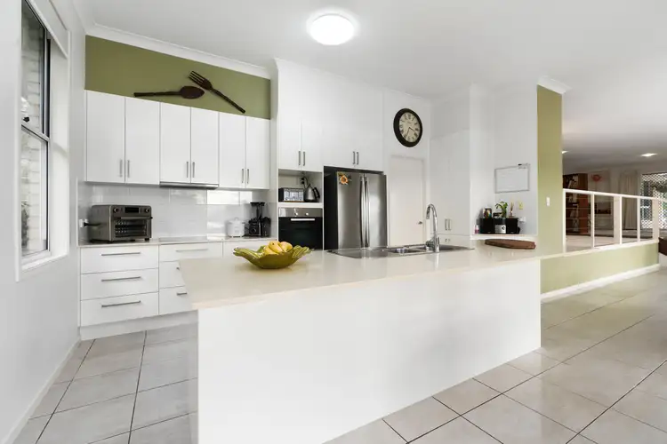 Fifth view of Homely house listing, 8 Parkhill Court, Little Mountain QLD 4551