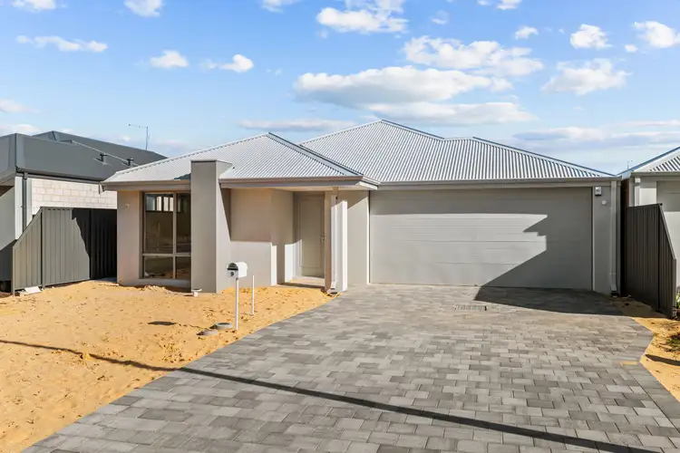 9 Woongan Street, Southern River WA 6110
