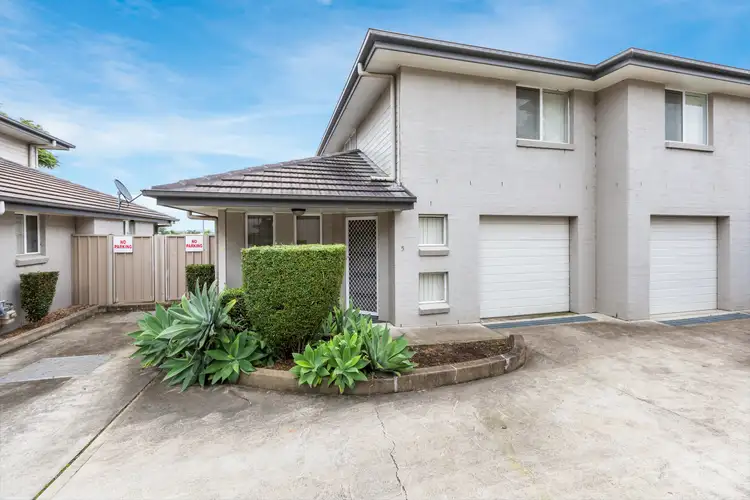 Main view of Homely house listing, 5/21-23 Harvey Road, Rutherford NSW 2320