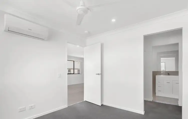 Fifth view of Homely house listing, 1/32 McInnes Crescent, Glenvale QLD 4350