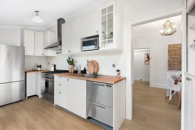 Fourth view of Homely house listing, 2 Alabama Avenue, Bexley NSW 2207