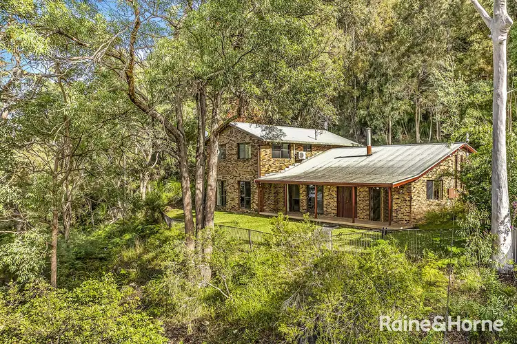 37 Sandstone Crescent, Tascott NSW 2250