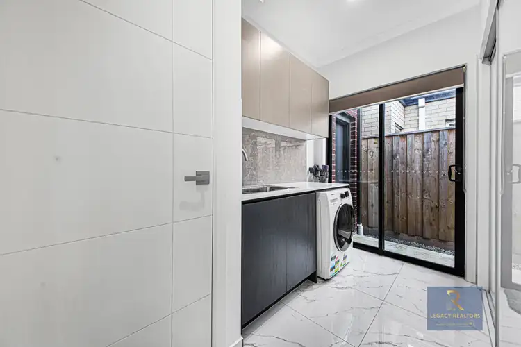 Fifth view of Homely house listing, 17 Alister Grove, Tarneit VIC 3029