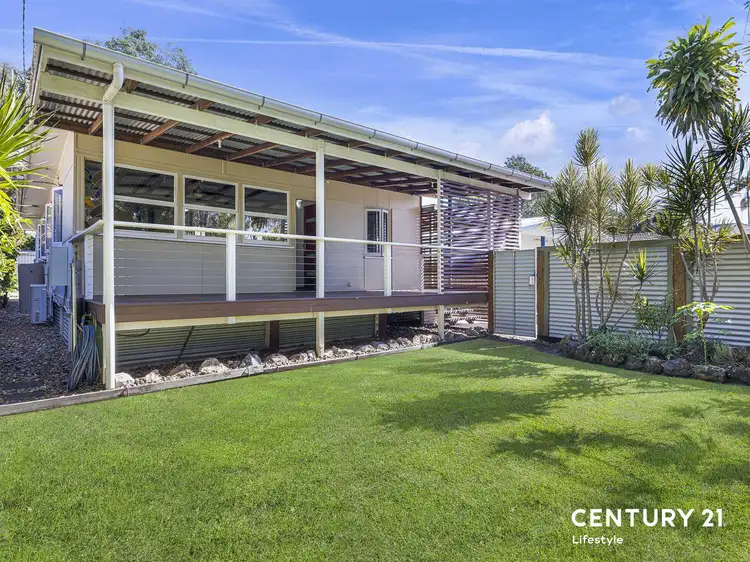 122 Westminster Avenue, Golden Beach QLD 4551