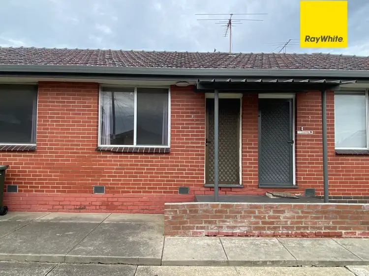 2/20 Belmore Street, Sunshine North VIC 3020