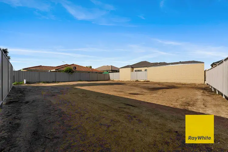 31 Fitzroy street, Queens Park WA 6107