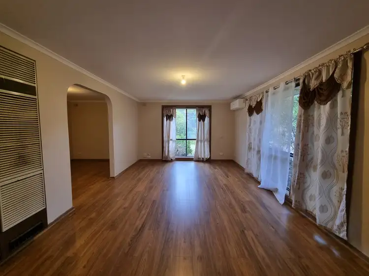 Second view of Homely house listing, 5 Boyd Court, Werribee VIC 3030
