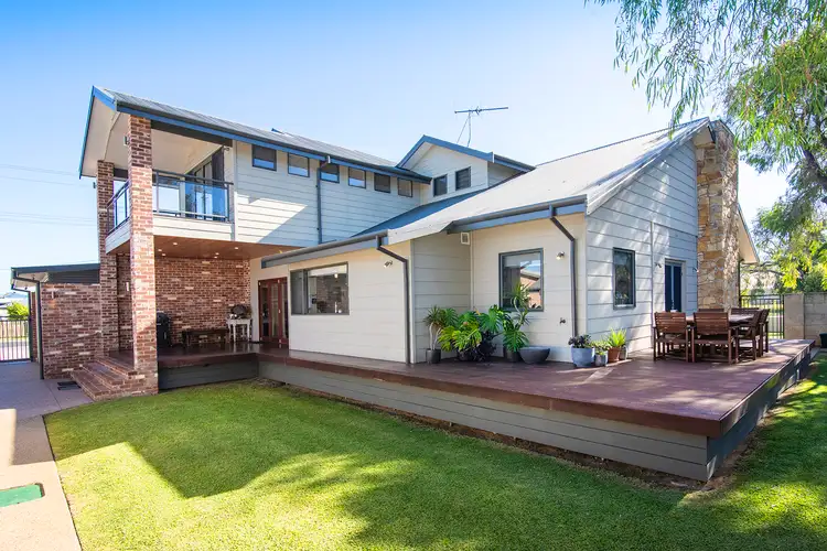 56 Thomas Street, West Busselton WA 6280