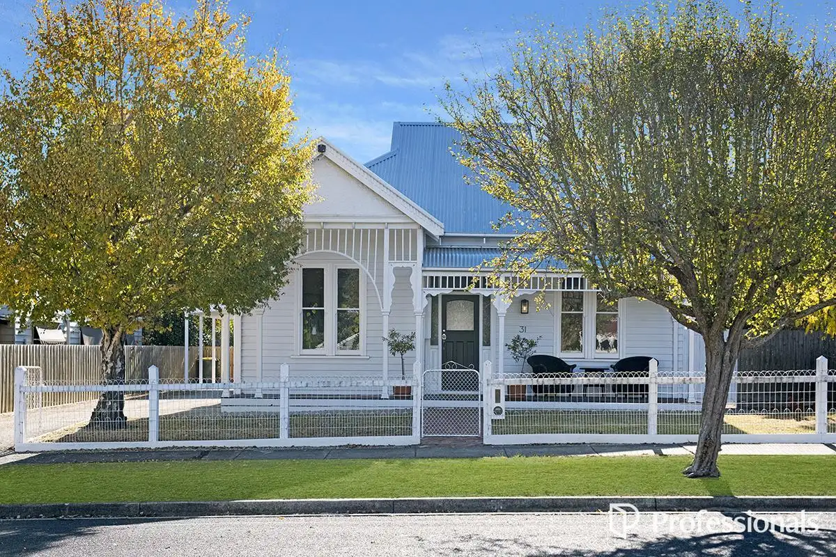 Main view of Homely house listing, 31 Collins Street, Hamilton VIC 3300