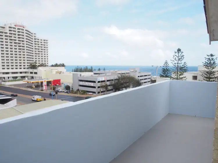 9/186 West Coast Highway, Scarborough WA 6019