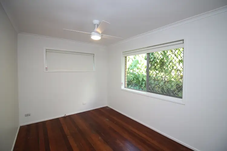 Fifth view of Homely house listing, 102 Falconer Street, Southport QLD 4215