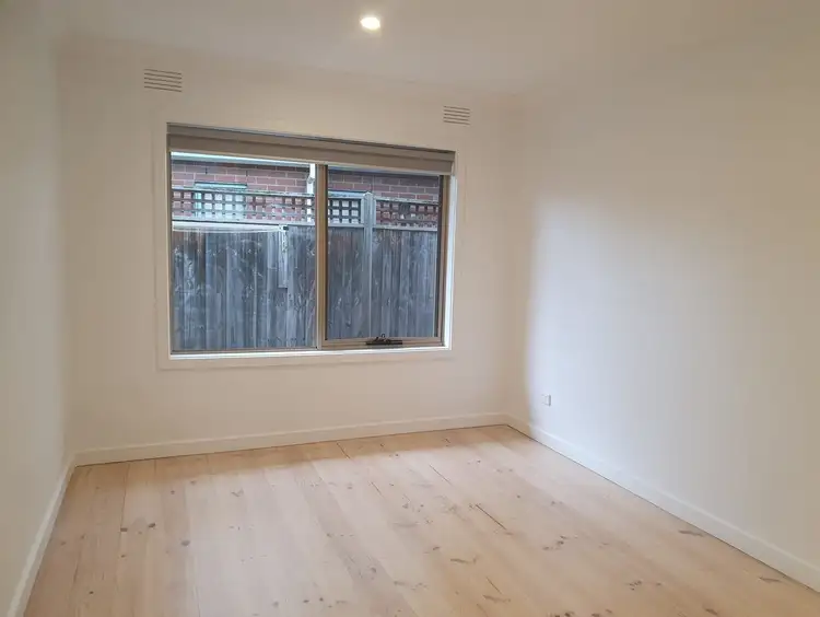 Fourth view of Homely flat listing, 1/37 Russell Place, Williamstown VIC 3016