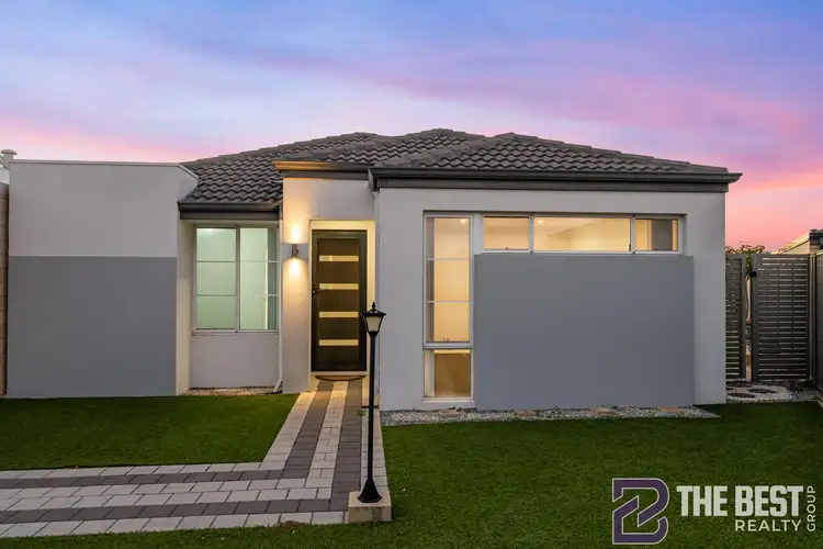 11 Egrove Lane, Piara Waters WA 6112