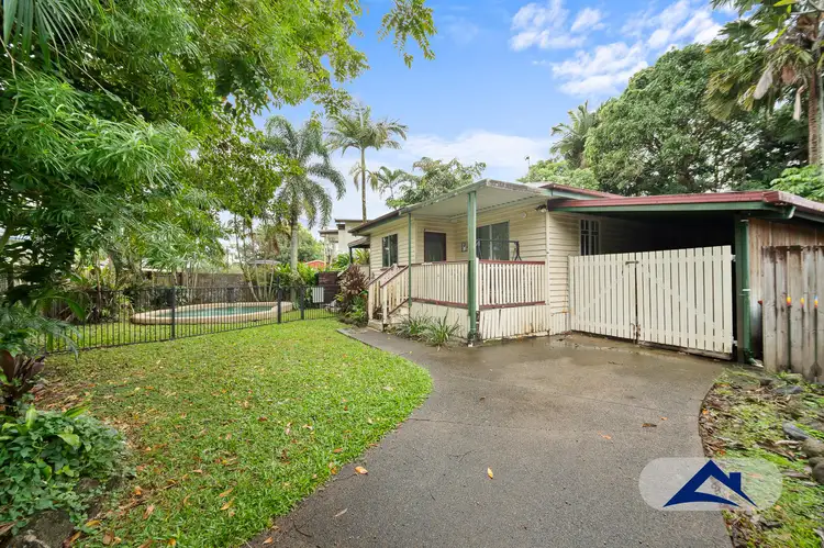 17 Casella Street, Earlville QLD 4870