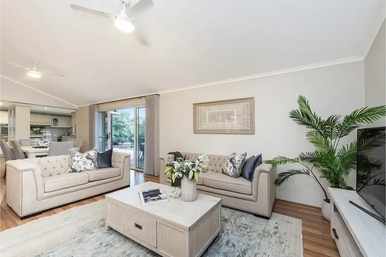 12 Owsten Court, Treeby WA 6164