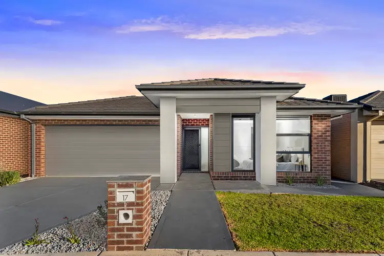 17 Thornbury Street, Donnybrook VIC 3064