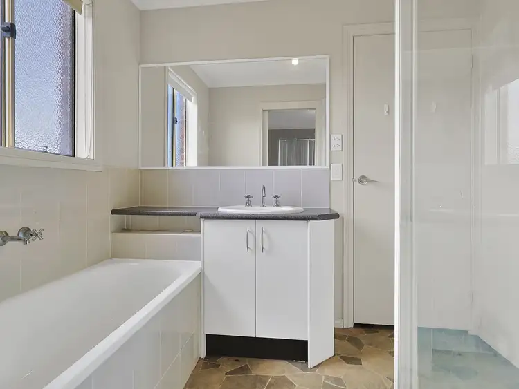 Sixth view of Homely house listing, 2 Durling Close, Yarragon VIC 3823