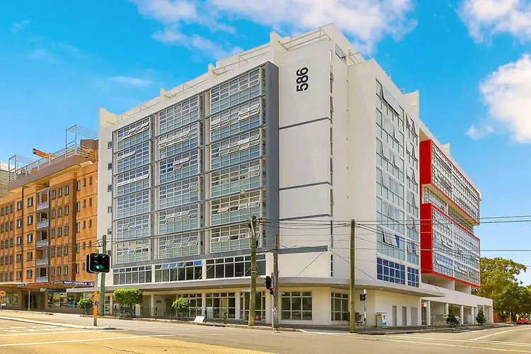 582-586 Princes Highway