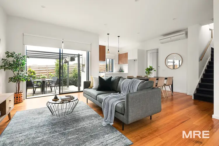 2/43 Linden Avenue, Ivanhoe VIC 3079
