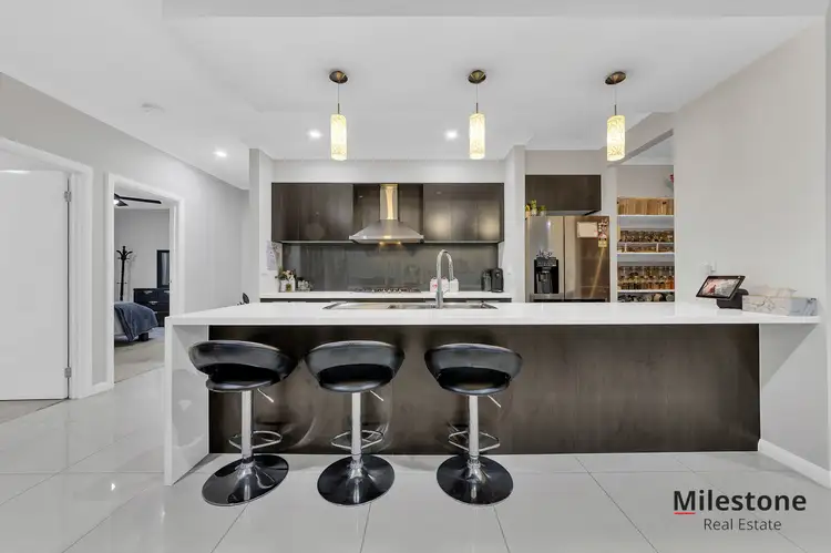 Fifth view of Homely house listing, 34 Nagle Crescent, Cranbourne West VIC 3977