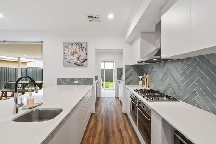 Fourth view of Homely house listing, 7 Seacliff Approach, Madora Bay WA 6210
