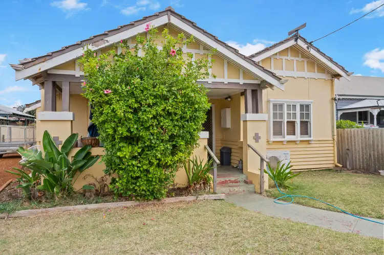 122 Gregory Street, Beachlands WA 6530