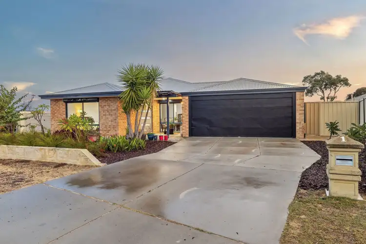 1 Palermo Court, Merriwa WA 6030