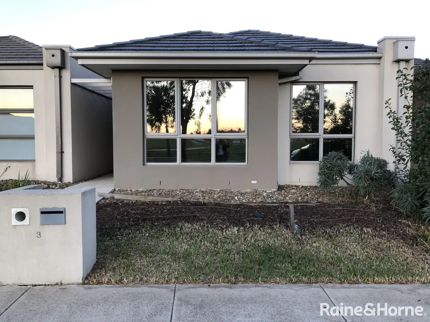 Main view of Homely unit listing, 3 Chessington Drive, Williams Landing VIC 3027