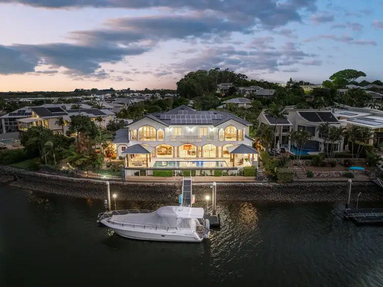48 Buccaneer Way, Coomera Waters QLD 4209