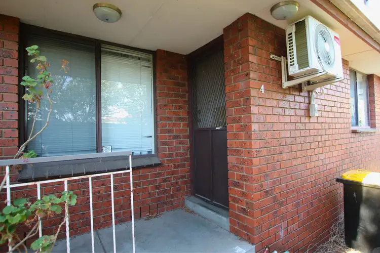 4/32 Irvine Crescent, Brunswick West VIC 3055