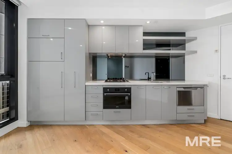 816/338 Kings Way, South Melbourne VIC 3205