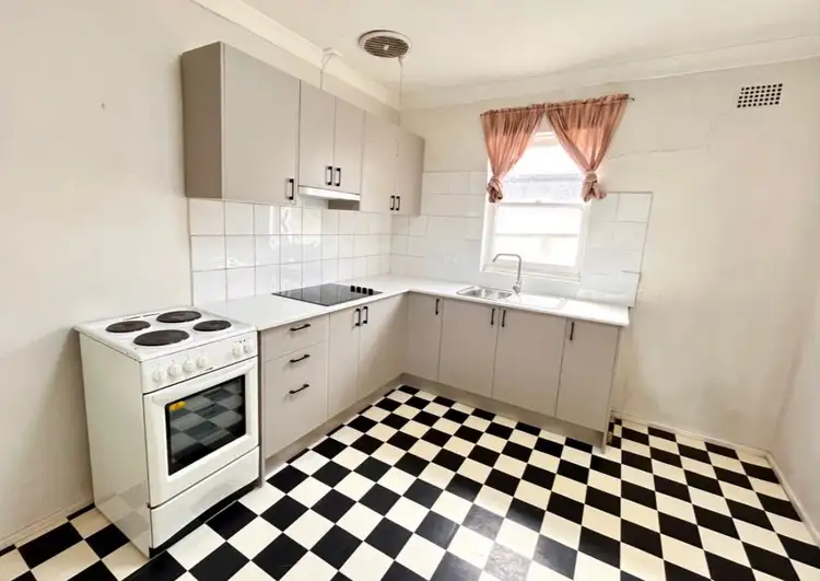 Second view of Homely house listing, 2/69 Balmoral Street, Blacktown NSW 2148