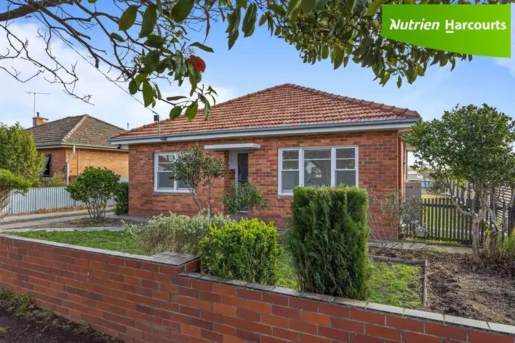 9 Flattely Street, Ararat VIC 3377