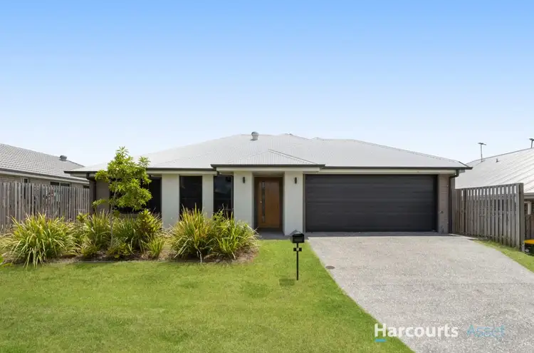 9 Haystack Close, Park Ridge QLD 4125