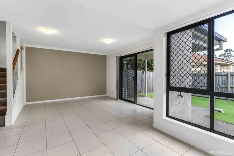 Sixth view of Homely townhouse listing, 9/10 Highgrove Street, Calamvale QLD 4116