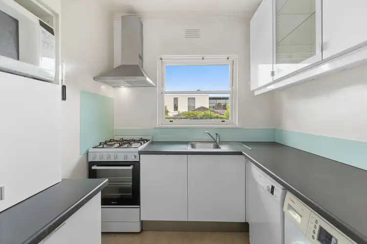 Fourth view of Homely apartment listing, 11/3 Kooyongkoot Road, Hawthorn VIC 3122