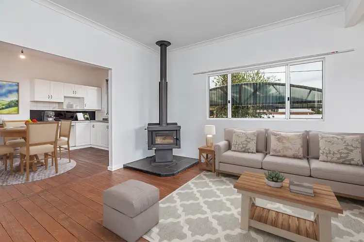 13 Robinson Street, Northam WA 6401