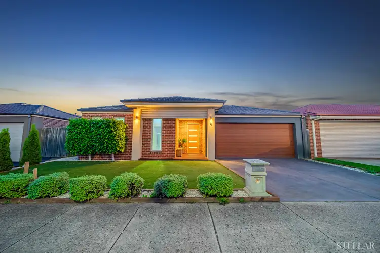 4 Weebil Way, Pakenham VIC 3810