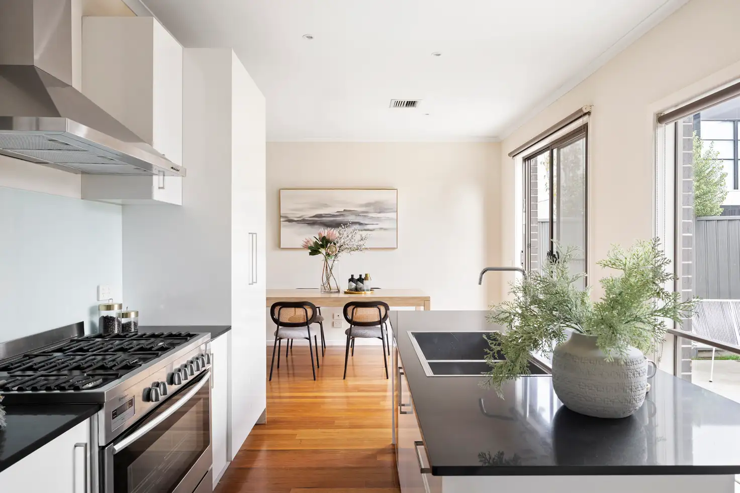 Main view of Homely townhouse listing, 3/8 Rosshire Road, Newport VIC 3015