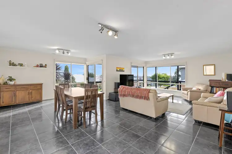 Seventh view of Homely house listing, 10 Roseworth Close, Leopold VIC 3224