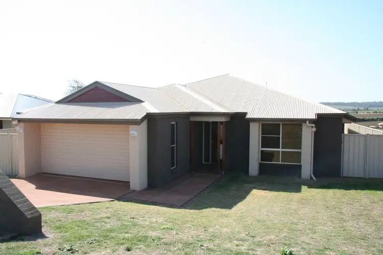 20 Poinciana Avenue, Kingaroy QLD 4610
