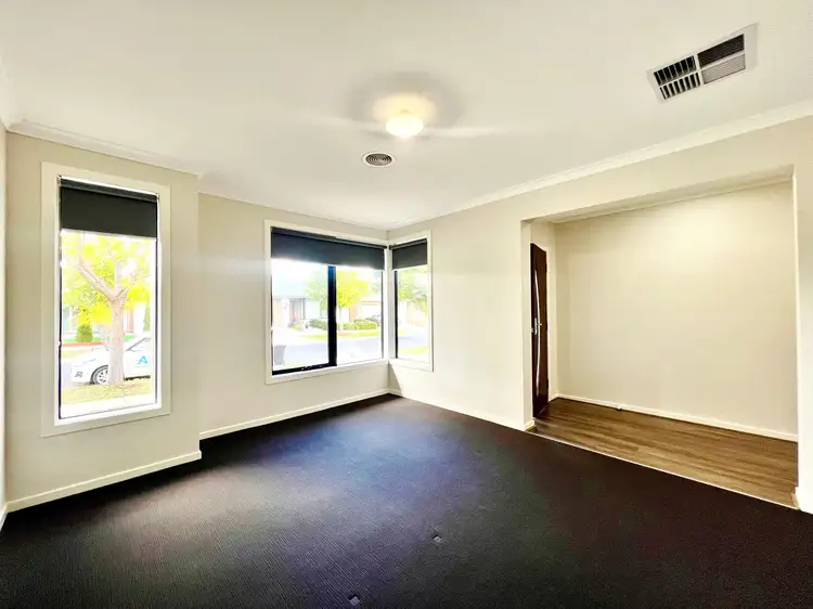 Second view of Homely house listing, 40 Becontree Crescent, Strathtulloh VIC 3338