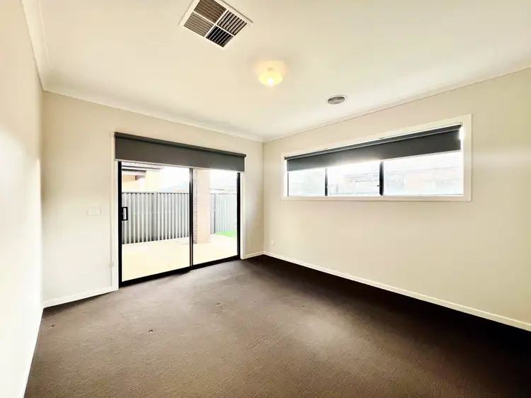 Fifth view of Homely house listing, 40 Becontree Crescent, Strathtulloh VIC 3338