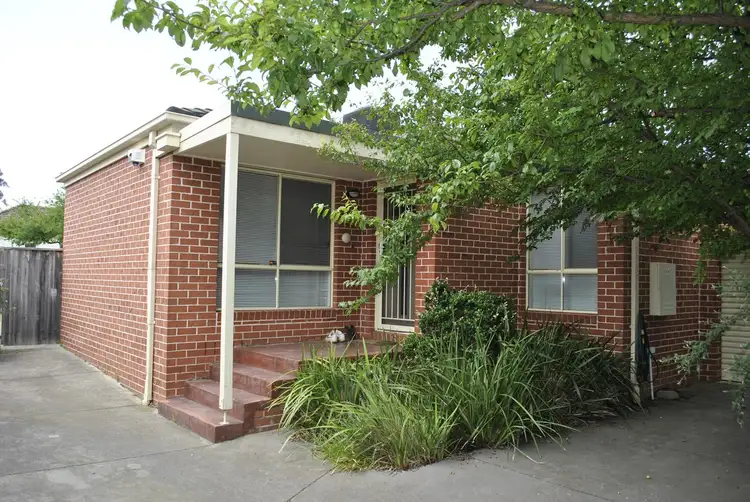 2/14 Moor St, Bentleigh East VIC 3165