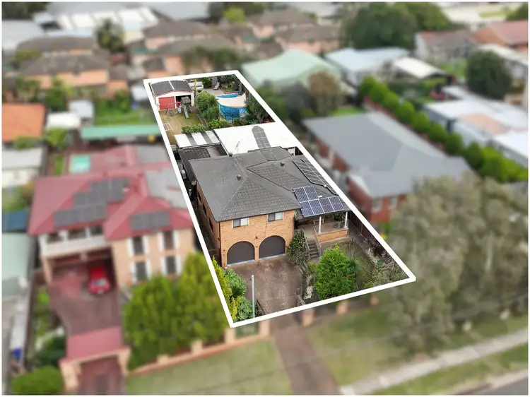 25 Lucretia Road, Toongabbie NSW 2146