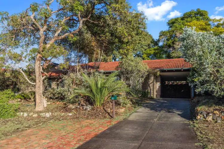9 Hogarth Way, Bateman WA 6150